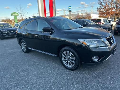 2015 Nissan Pathfinder SV