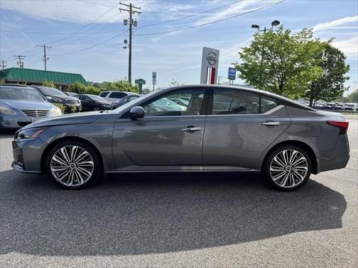 2024 Nissan Altima 2.5 SL