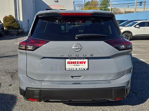 Boulder Gray Pearl 2026 Nissan Rogue SV