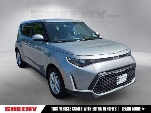 Steel Gray 2024 Kia Soul LX
