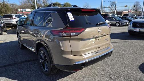 2025 Nissan Rogue Platinum