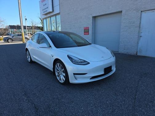 2019 Tesla Model 3 Long Range
