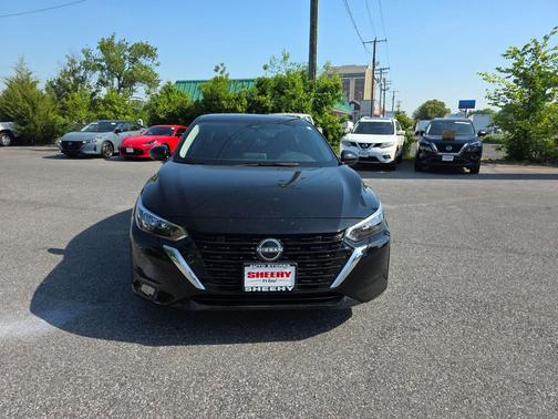 Super Black 2024 Nissan Sentra SV