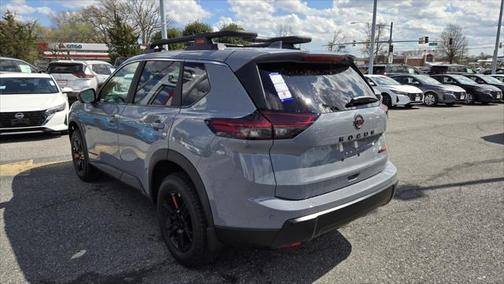 2025 Nissan Rogue Rock Creek