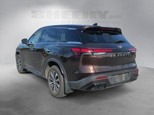 2022 INFINITI QX60 Pure