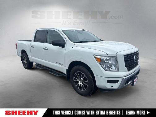 2021 Nissan Titan SV