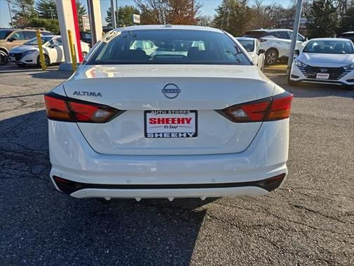 2025 Nissan Altima S FWD