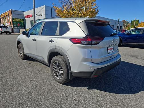 2025 Nissan Rogue S