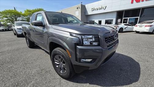 2025 Nissan Frontier SV