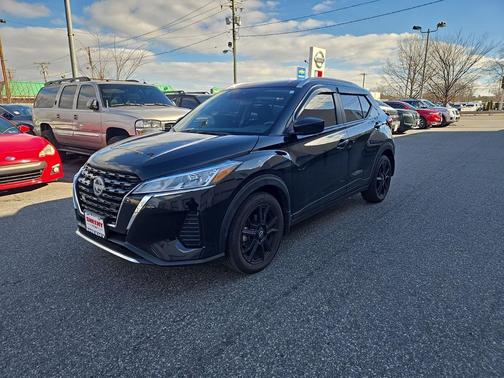 2024 Nissan Kicks SV