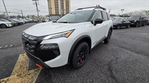 2025 Nissan Rogue Rock Creek