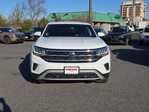 2022 Volkswagen Atlas Cross Sport 3.6L V6 SE w/Technology