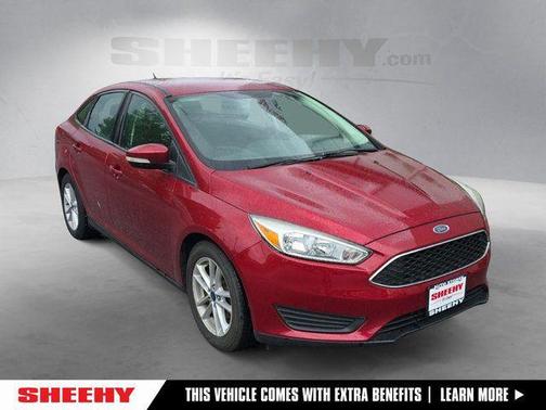 RUBY RED TINTED CLEARCOAT 2017 Ford Focus SE