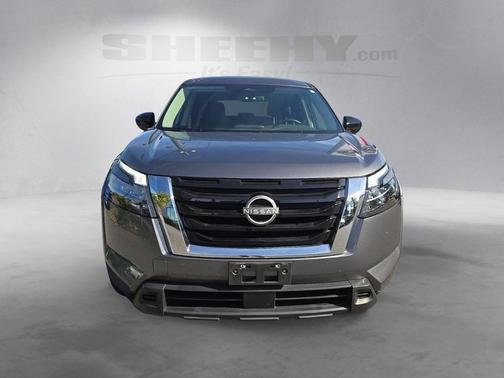 2024 Nissan Pathfinder S 4WD