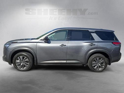 2024 Nissan Pathfinder S 4WD