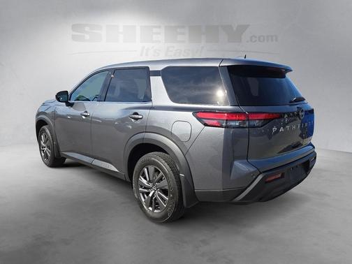 2024 Nissan Pathfinder S 4WD