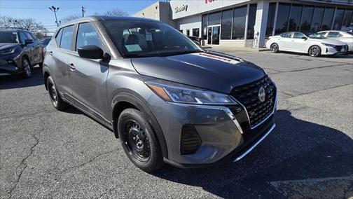 2025 Nissan Kicks S