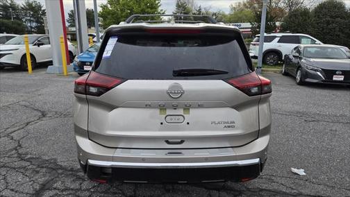 2025 Nissan Rogue Platinum