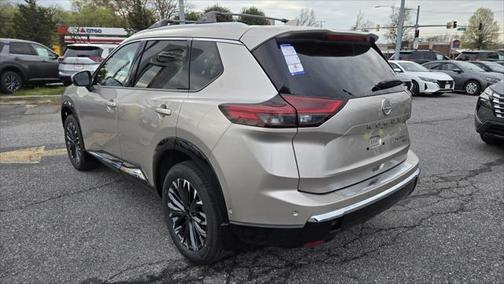 2025 Nissan Rogue Platinum