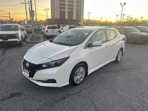 2024 Nissan Leaf S