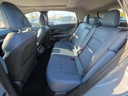 Boulder Gray Pearl/Black Diamond Pearl 2023 Nissan ARIYA PLATINUM+