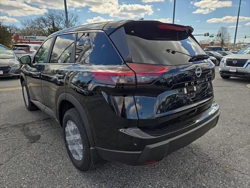 2025 Nissan Rogue S
