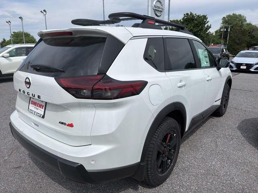 Everest White Pearl Tricoat 2026 Nissan Rogue Rock Creek