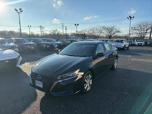 2025 Nissan Altima S FWD