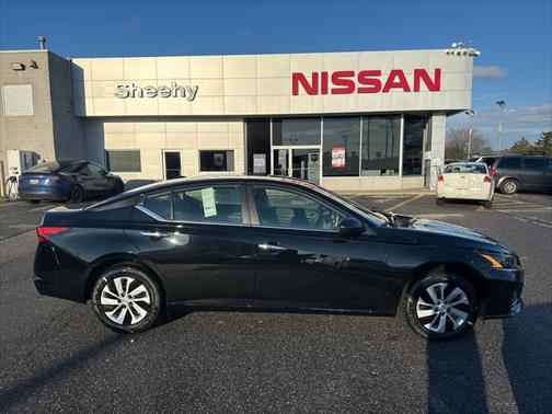 2025 Nissan Altima S FWD