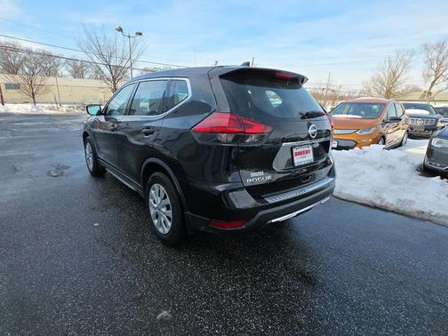 2017 Nissan Rogue S