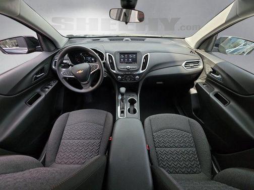 Mosaic Black Metallic 2024 Chevrolet Equinox 1LT