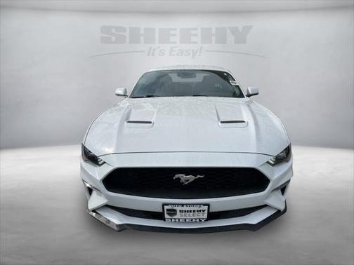2021 Ford Mustang EcoBoost