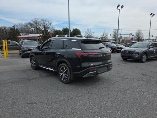 2025 INFINITI QX60 SENSORY