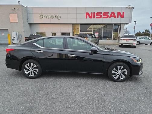 2025 Nissan Altima S FWD