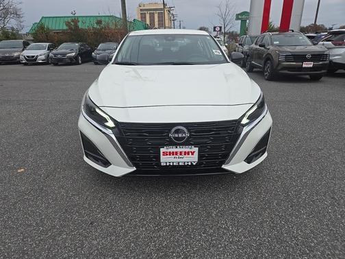 2025 Nissan Altima S FWD