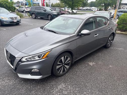 2021 Nissan Altima 2.5 SV