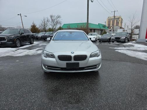 2013 BMW 528 528i