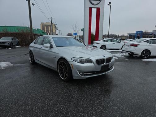 2013 BMW 528 528i