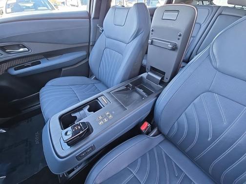 2024 Nissan ARIYA PLATINUM+