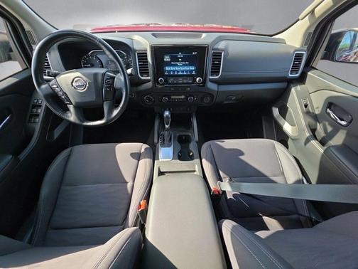 Cardinal Red Metallic Tricoat 2024 Nissan Frontier SV