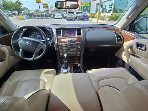 2017 Nissan Armada Platinum