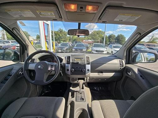 2010 Nissan Frontier SE