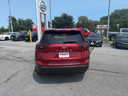 2025 Nissan Rogue SV