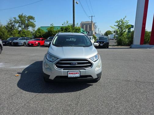 MOONDUST SILVER METALLIC 2018 Ford EcoSport SE