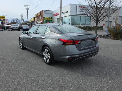 2025 Nissan Altima S FWD