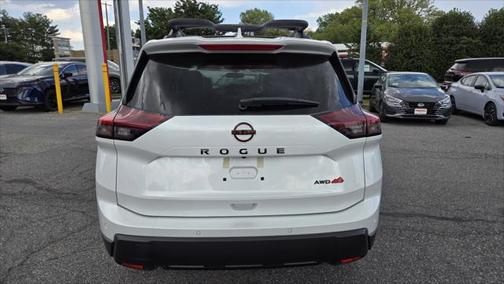 2025 Nissan Rogue Rock Creek