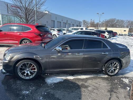 2019 Chrysler 300 Limited