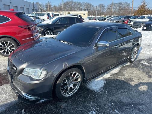 2019 Chrysler 300 Limited