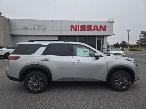 2025 Nissan Pathfinder SV 4WD