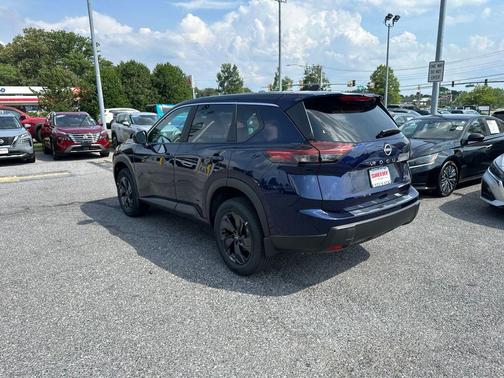 Deep Ocean Blue Pearl 2026 Nissan Rogue SV